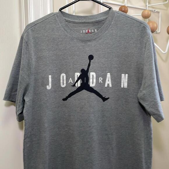Air Jordan - T-Shirt - Grey - M - Picture 2 of 12